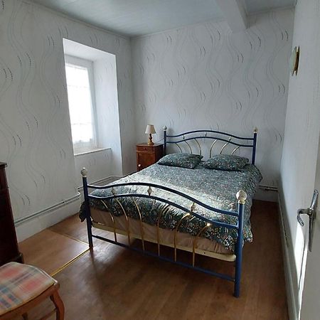 Maison De Famille Razecueillé Eksteriør billede