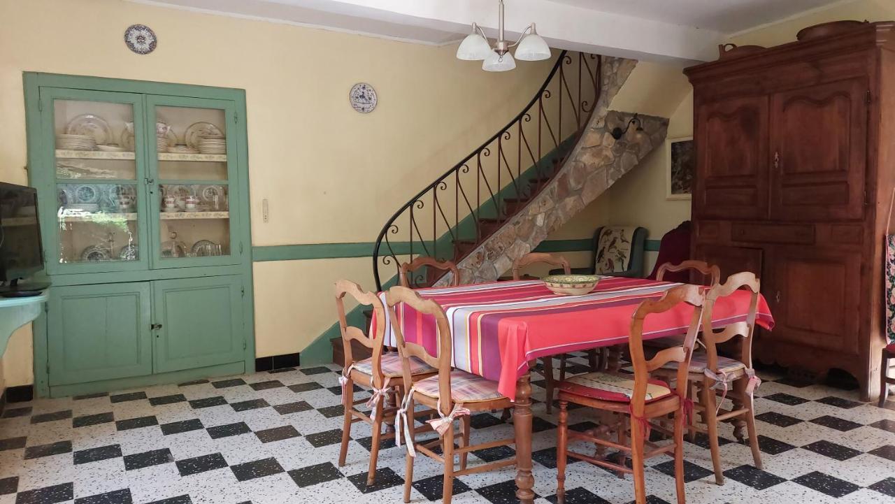 Maison De Famille Razecueillé Eksteriør billede