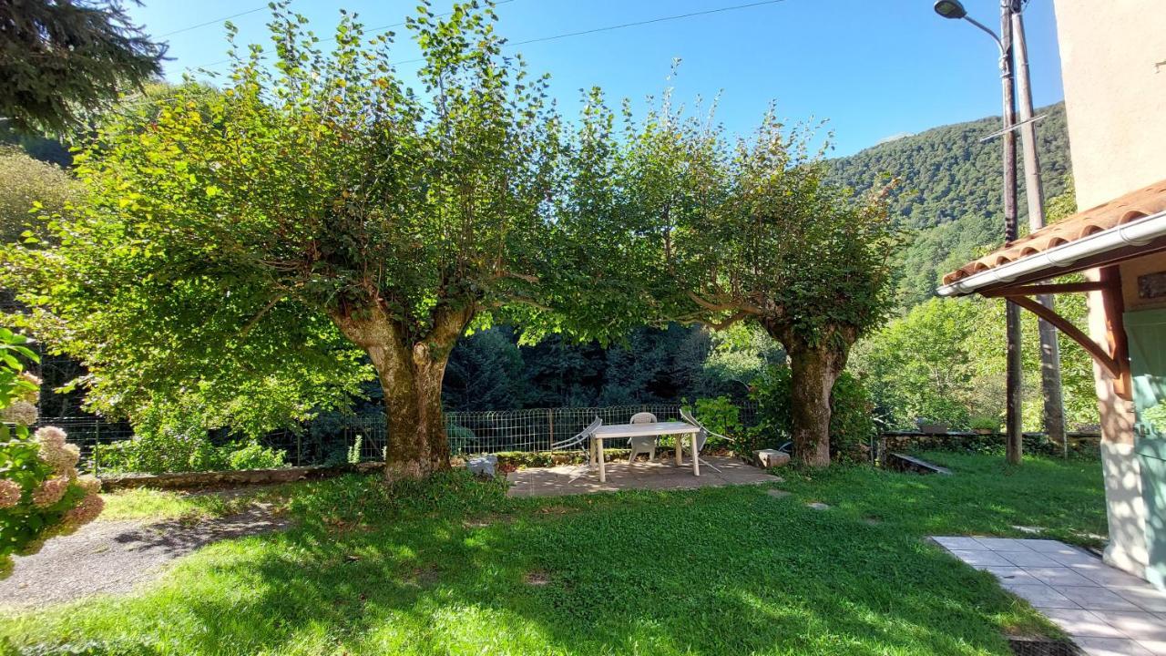 Maison De Famille Razecueillé Eksteriør billede